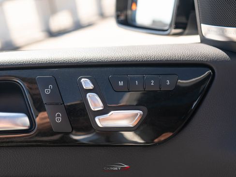 Used 2019 Mercedes-Benz GLE 43 AMG 4MATIC image 42