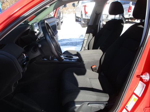 Used 2022 Honda Civic EX image 19