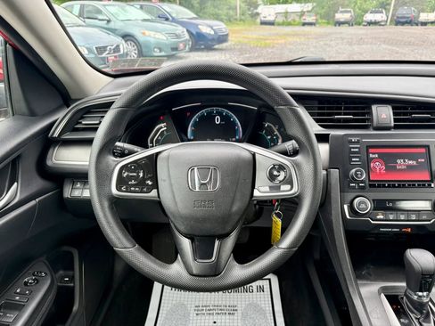 Used 2020 Honda Civic LX image 29