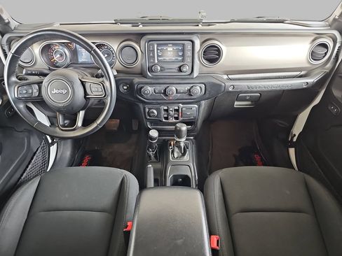 Used 2019 Jeep Wrangler Unlimited Sport S AWD/4WD image 11