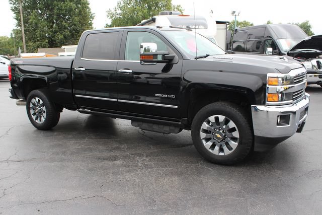 Used 2017 Chevrolet Silverado 2500 LTZ w/ Duramax Plus Package AWD/4WD image 12
