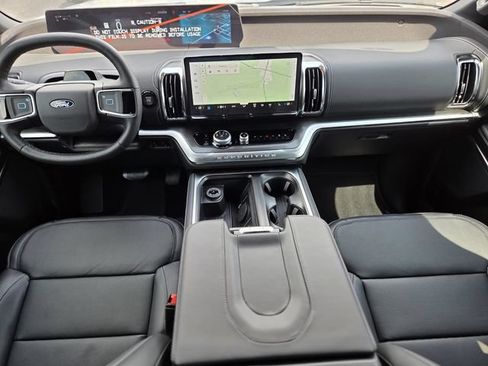 New 2027 Ford Expedition Platinum w/ Stealth Performance Package AWD/4WD image 13