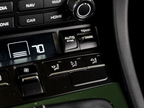 Used 2018 Porsche 911 GT3 RWD image 87