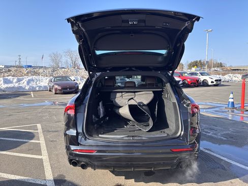 Used 2023 Maserati Grecale GT image 36