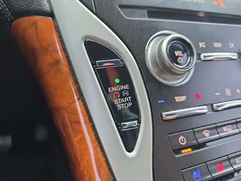 Used 2019 Lincoln Nautilus Reserve FWD image 34