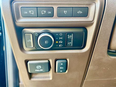 Used 2023 Ford F150 King Ranch w/ Equipment Group 601A High image 10