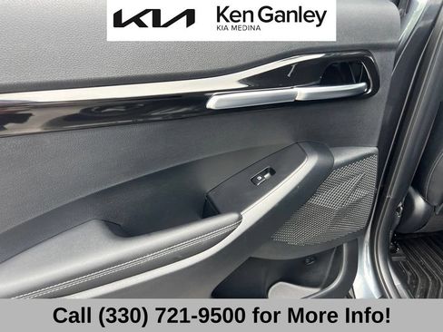 Used 2025 Kia Seltos S AWD/4WD image 48