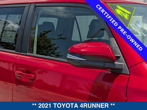 Used 2021 Toyota 4Runner TRD Off-Road Premium w/ Moonroof Package AWD/4WD image 10