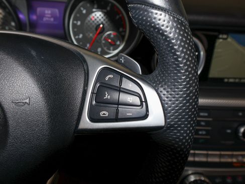 Used 2019 Mercedes-Benz SLC 43 AMG image 31