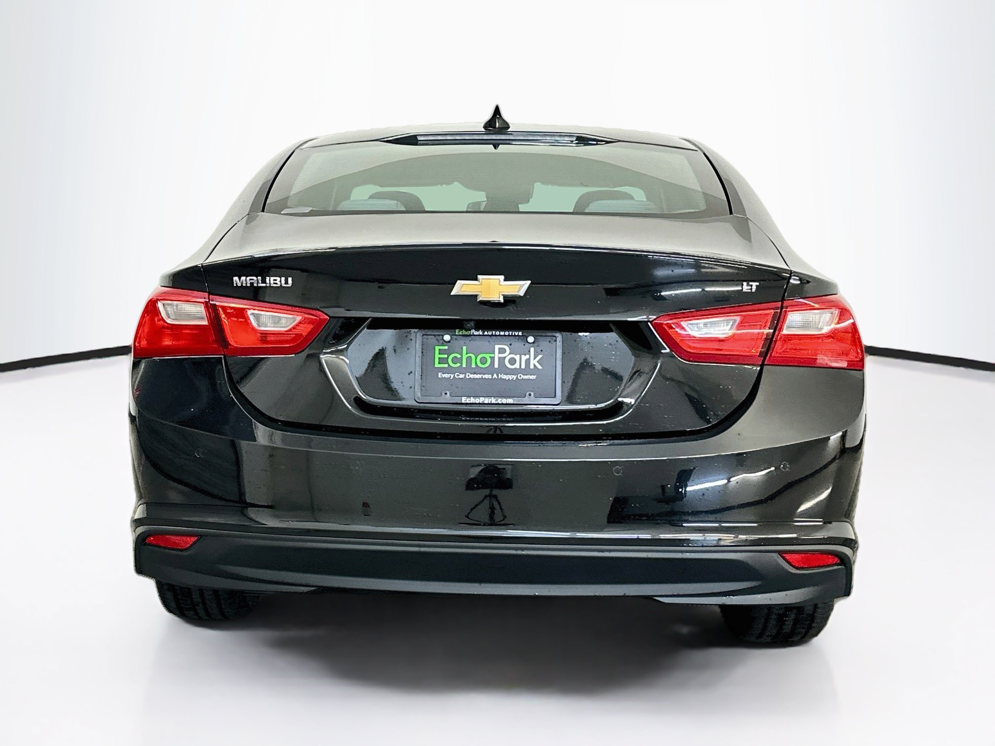 Used 2025 Chevrolet Malibu LT FWD image 7