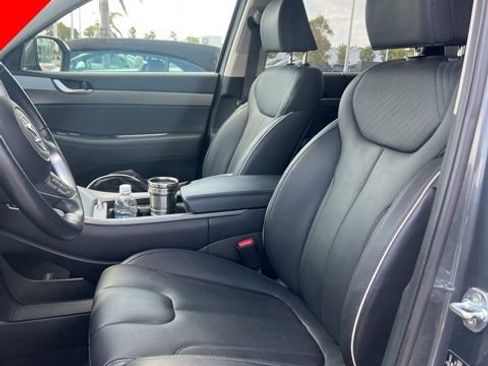 Used 2023 Hyundai Palisade SEL w/ Premium Package image 10