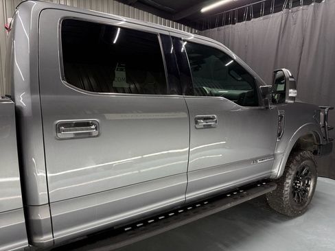 Used 2022 Ford F250 Platinum w/ Tremor Off-Road Package AWD/4WD image 12
