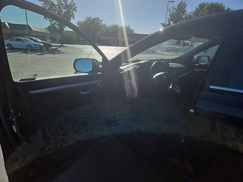 Used 2021 Honda CR-V Special Edition image 16