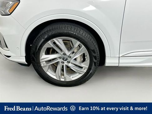 Used 2023 Audi Q7 2.0T Premium Plus w/ Premium Plus Package AWD/4WD image 33