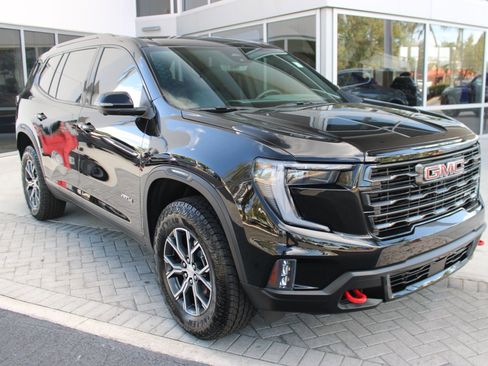 Used 2026 GMC Acadia AT4 AWD/4WD image 7