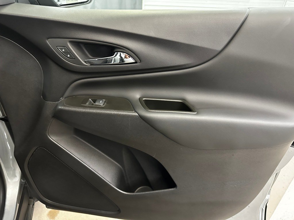Used 2024 Chevrolet Equinox LT AWD/4WD image 31
