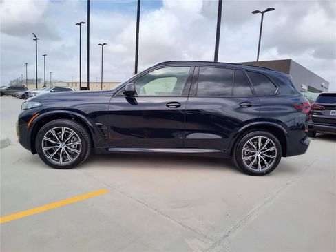 Certified 2026 BMW X5 xDrive40i image 3