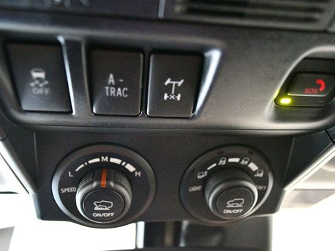Used 2020 Toyota 4Runner TRD Off-Road Premium w/ Moonroof Package AWD/4WD image 67