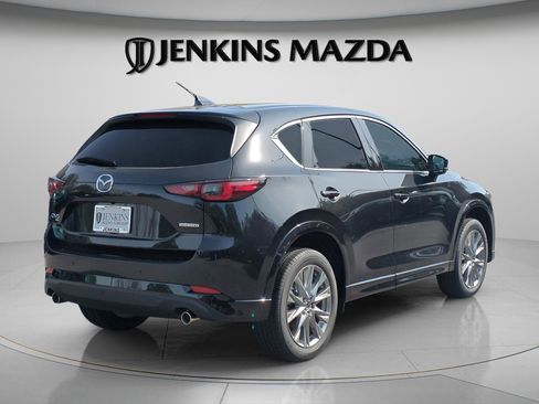 New 2025 MAZDA CX-5 AWD 2.5 S w/ Premium Plus Pkg image 4