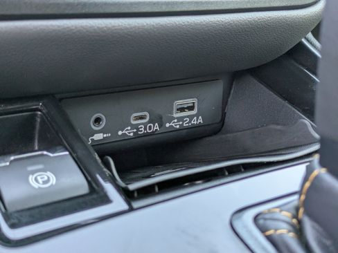 Certified 2025 Subaru Outback Wilderness image 32