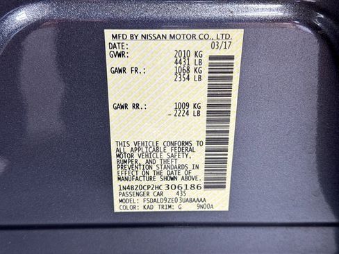 Used 2017 Nissan Leaf SV w/ Premium Package image 25