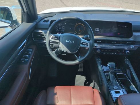 Used 2024 Kia Telluride SX FWD image 20