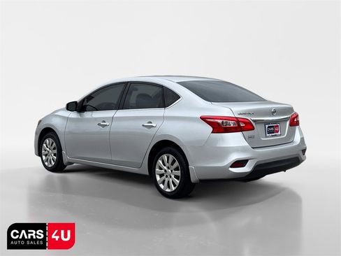Used 2017 Nissan Sentra S image 5