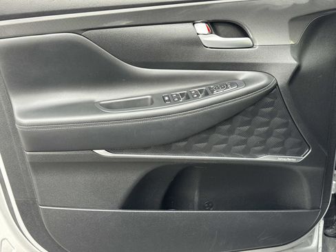 Used 2023 Hyundai Santa Fe SEL Premium image 17