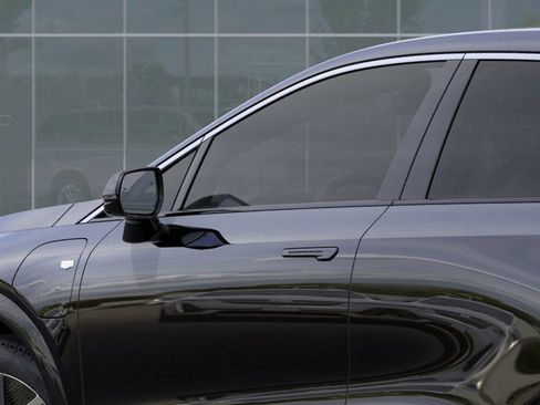 New 2026 Cadillac Optiq Luxury 1 image 12