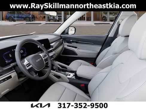 New 2025 Kia Telluride S image 17