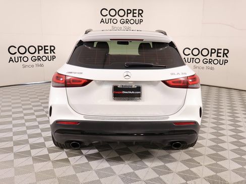 Used 2021 Mercedes-Benz GLA 35 AMG 4MATIC image 23