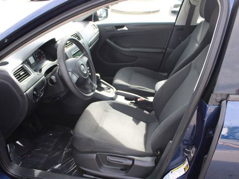 Used 2014 Volkswagen Jetta S image 13