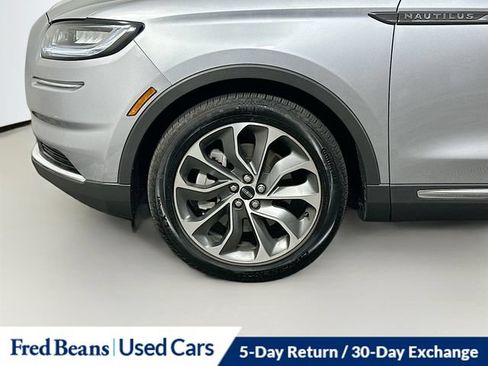 Certified 2022 Lincoln Nautilus Reserve AWD/4WD image 39