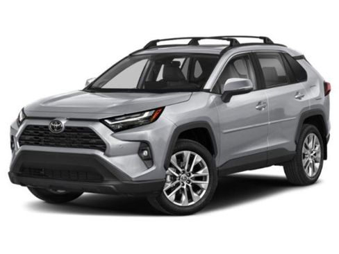 Used 2025 Toyota RAV4 XLE FWD image 62