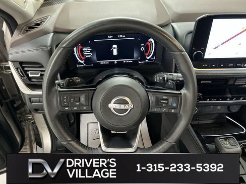 Used 2023 Nissan Rogue Platinum AWD/4WD image 4