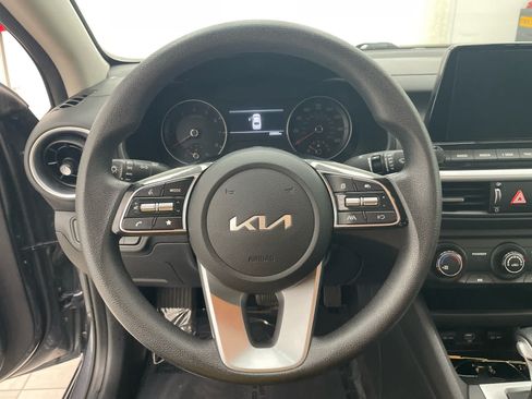 Used 2023 Kia Forte LXS FWD image 10