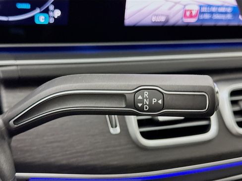 New 2026 Mercedes-Benz GLS 450 4MATIC image 18