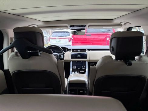 Used 2019 Land Rover Range Rover Sport HSE image 14
