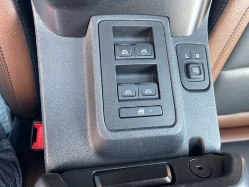 Used 2023 Ford Bronco Outer Banks AWD/4WD image 25