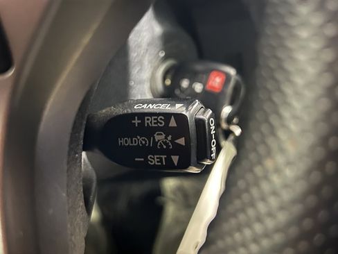 Used 2020 Toyota Tacoma SR5 image 37