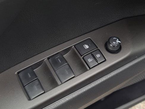 Used 2023 Toyota Camry LE image 11