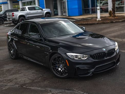 Used 2016 BMW M3 RWD image 2