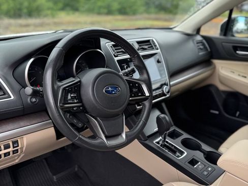 Used 2019 Subaru Outback 3.6R Limited w/ Popular Package #2 AWD/4WD image 35