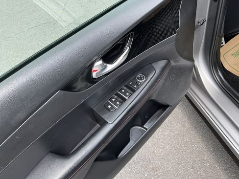Used 2022 Kia Forte GT w/ GT Technology Package FWD image 14