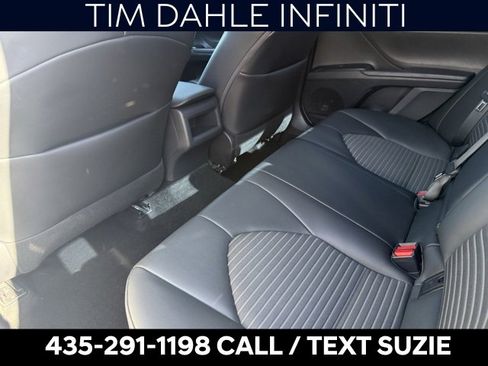 Used 2020 Toyota Camry SE image 15