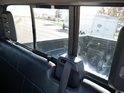 Used 2016 Ford F250 Lariat w/ Lariat Interior Package image 17