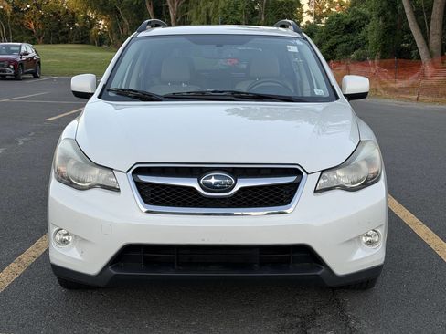 Used 2014 Subaru Crosstrek 2.0i Premium w/ Moonroof Package AWD/4WD image 2