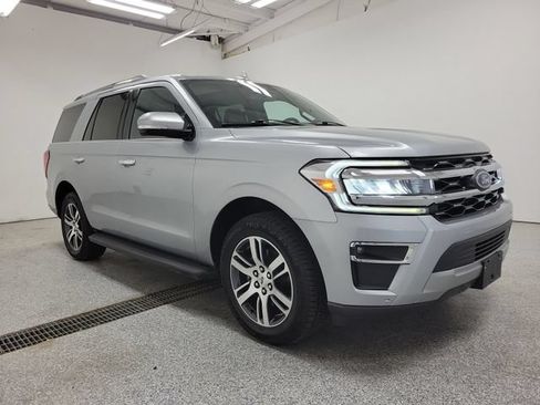 Certified 2024 Ford Expedition Limited AWD/4WD image 2