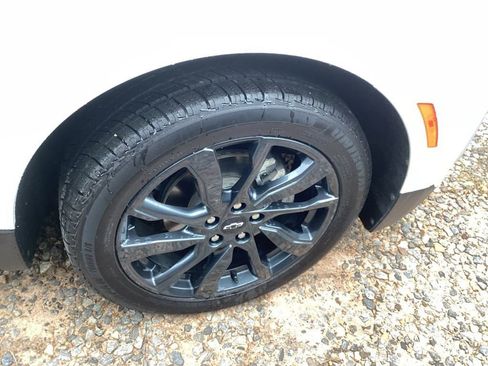 Certified 2022 Chevrolet Equinox RS w/ RS Leather Package image 10