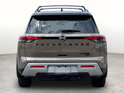 Used 2024 Nissan Pathfinder Platinum w/ Black Appearance Package AWD/4WD image 6